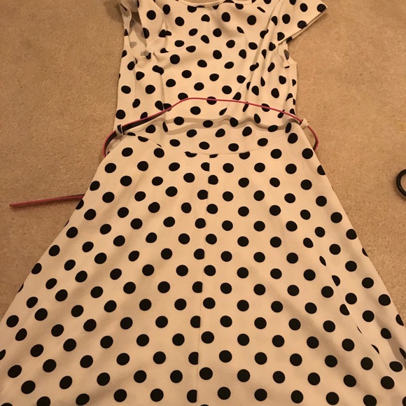 Dress - Picture 2 of 2